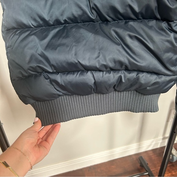 Northface 550 Puffer Ski Jacket in Navy Blue - Picture 11 of 16